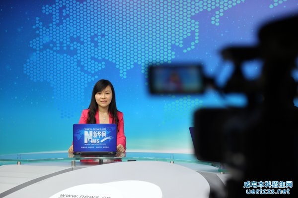 【招办主任访谈-新华网】专访电子科技大学招办主任方曼：新增两