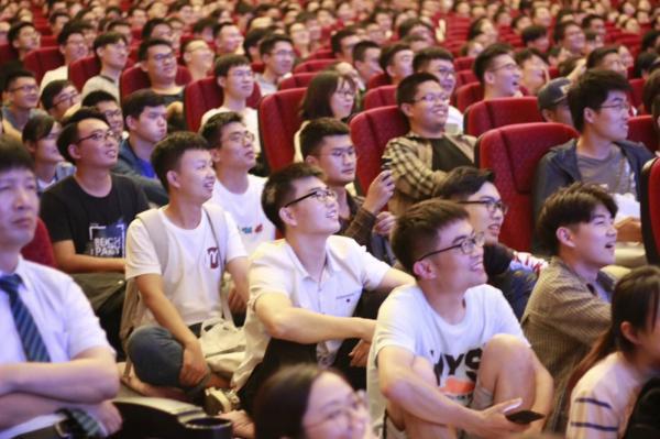 图片关键词 图片关键词